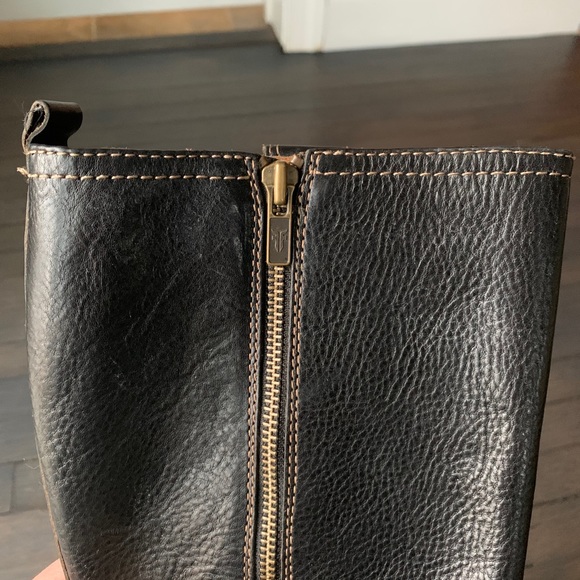 Frye Heidi Black Buckle Leather Zip Heeled Boots - Picture 11 of 15